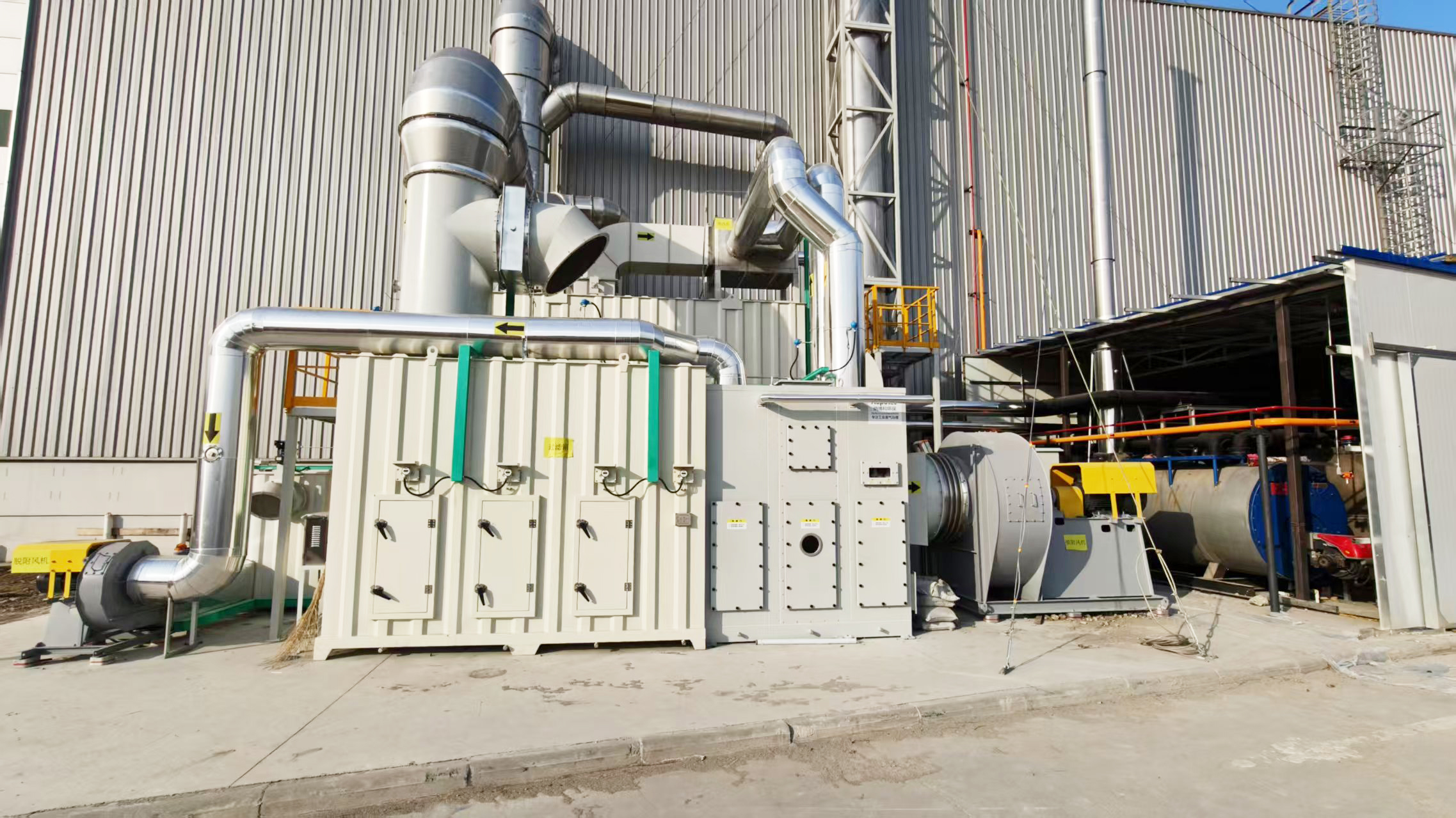 陽晨廚具廢氣治理 沸石轉輪+蓄熱式焚燒爐RTO案例